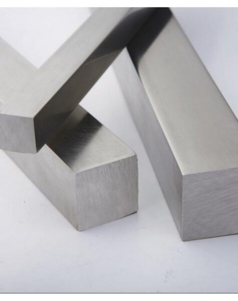 STAINLESS STEEL SQUARE BARS11